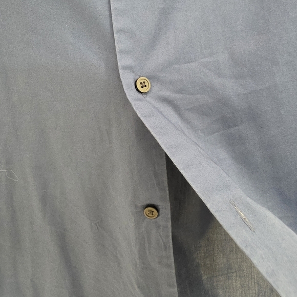 EXPRESS Men's Blue Short Sleeve Button Down - Picture 3 of 4